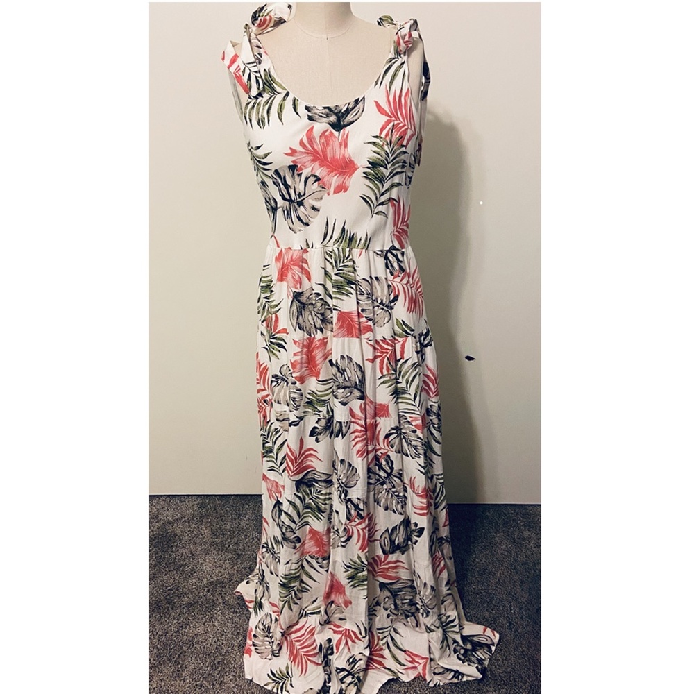 En Crème Tropical Maxi Dress – Size M – NWOT/Never Worn